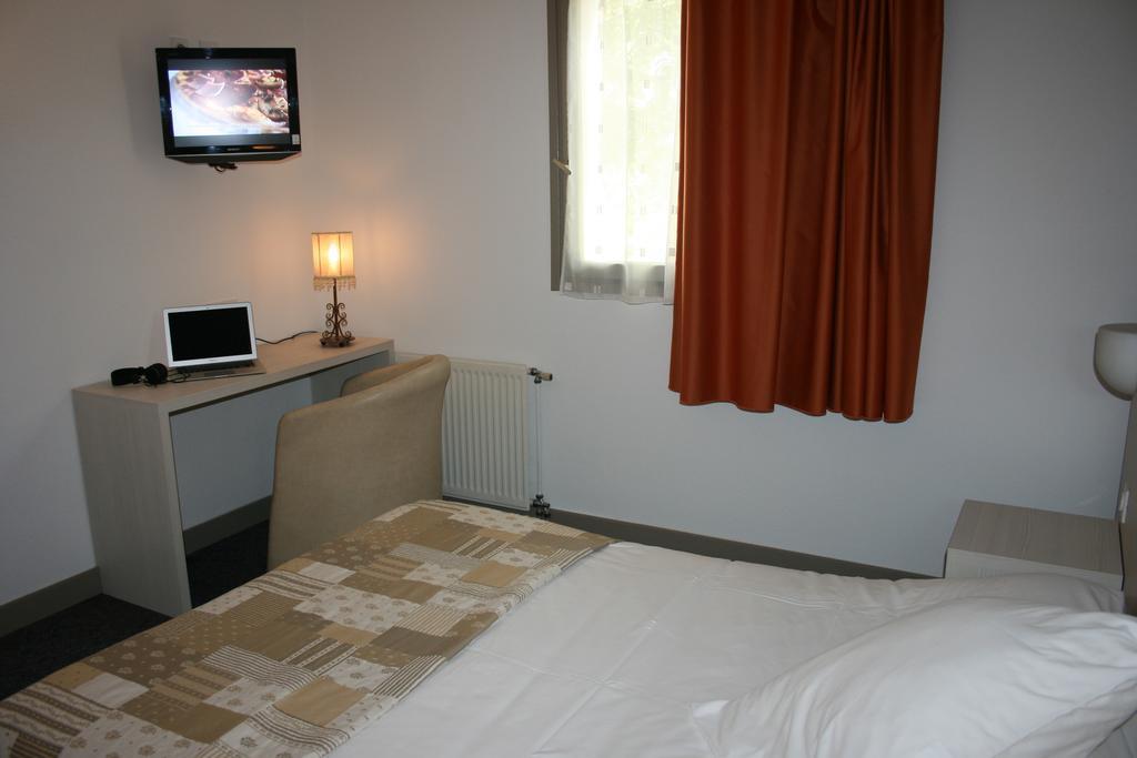 Hotel L Or Du Temps Saint-Alban  Habitación foto